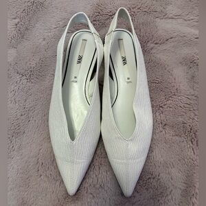Zara Slingback Flat - White - Size 38 / 7.5